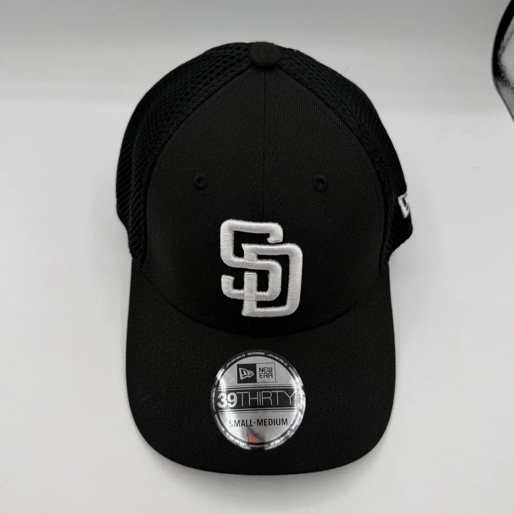 New Era‎ 39Thirty San Diego Padres Hat Cap S/M Black Mesh Back Stretch Flex Fit